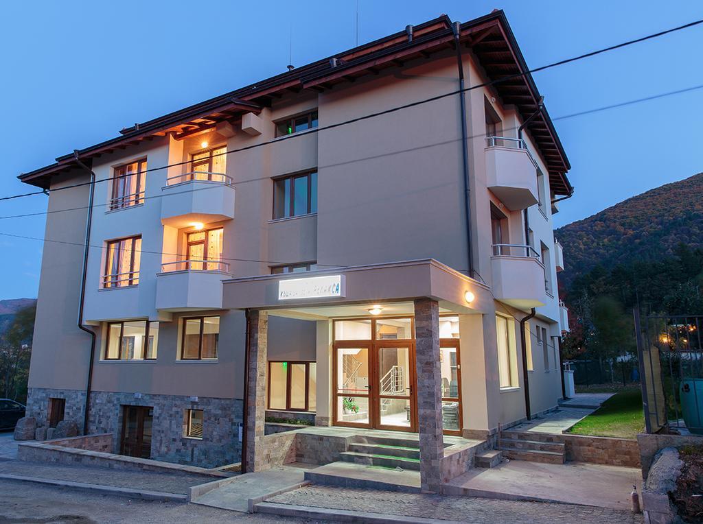 Family Hotel Relaxa Sapareva Bania Exterior foto