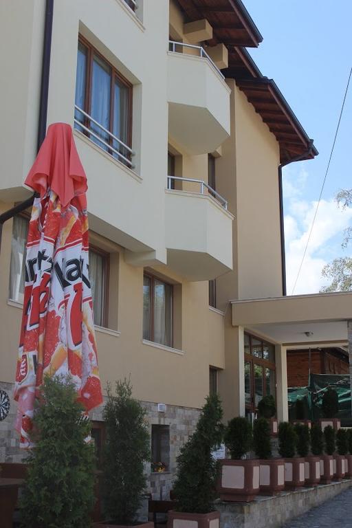 Family Hotel Relaxa Sapareva Bania Exterior foto